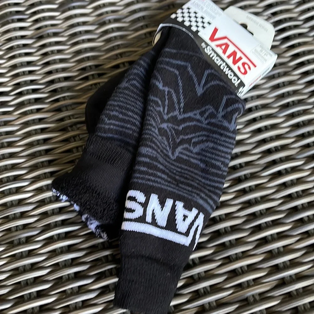 • Vans X Smartwool Merino Wool Over the Calf Socks WMNS
